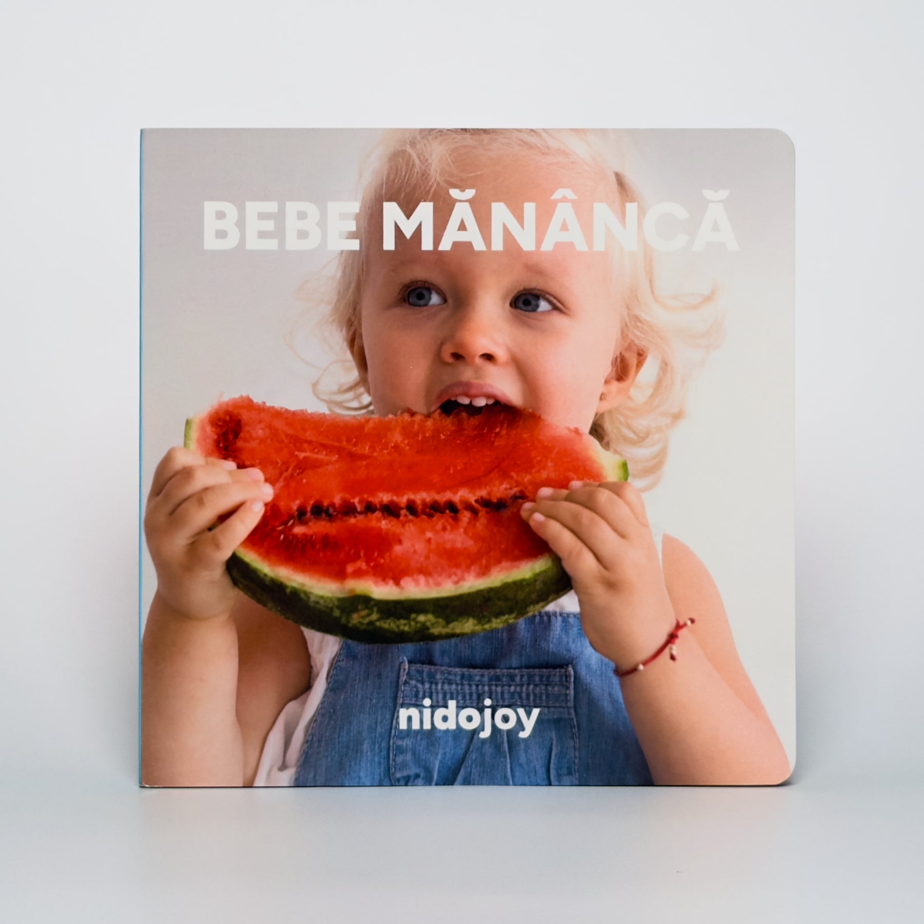 „Bebe mănâncă” – Carte cartonată
